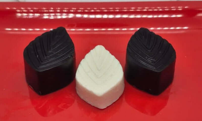 handmade organic small sized leaf shaped soaps perfect for sharing and travel crafted with quality oils butters and more